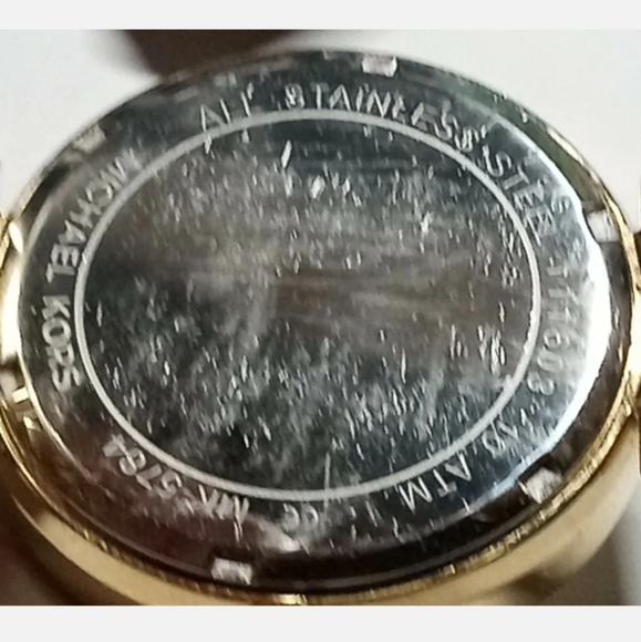 Michael Kors womens MK Signature w Bezel Crystal Quartz Watch. - Picture 6 of 6